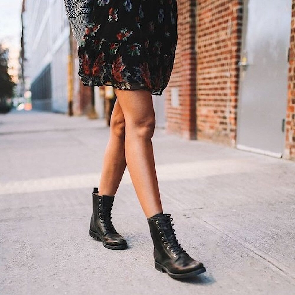 Frye Veronica Combat Black Leather Lace Up Casual Moto Everyday Cute Ankle Boots